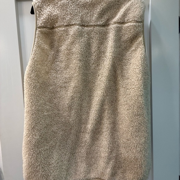 Amundsen Wool Fleece Vest in Cream - Women's Cozy Zip Front Retail $230 - Picture 6 of 7